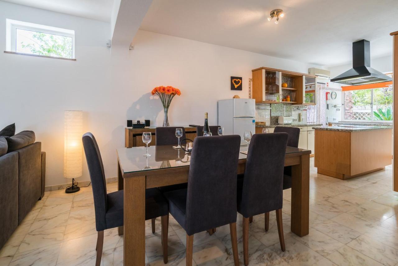 לואה Casa Laranja Three Bedroom Villa מראה חיצוני תמונה