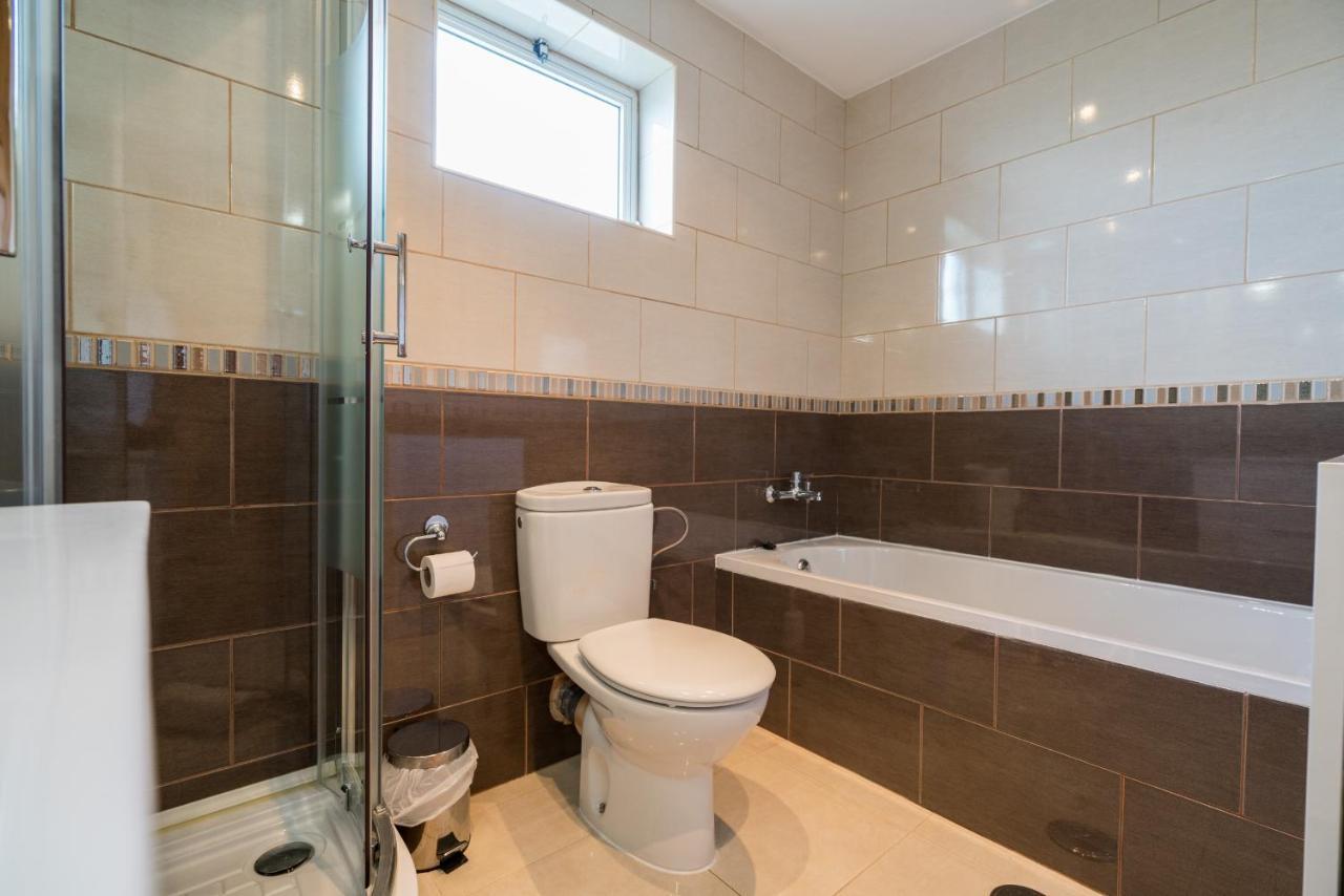 לואה Casa Laranja Three Bedroom Villa מראה חיצוני תמונה